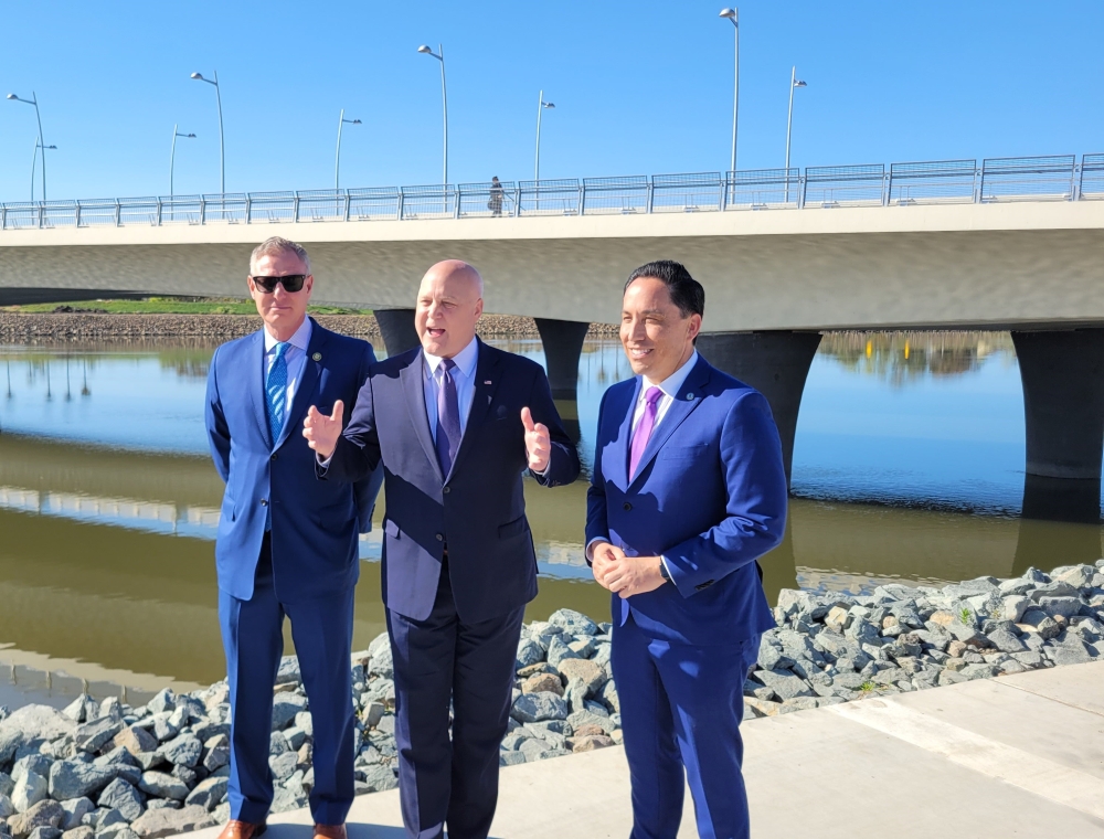 Mayor Gloria&#44; Federal Leaders Announce Completion of Landmark West Mission Bay Drive Bridge