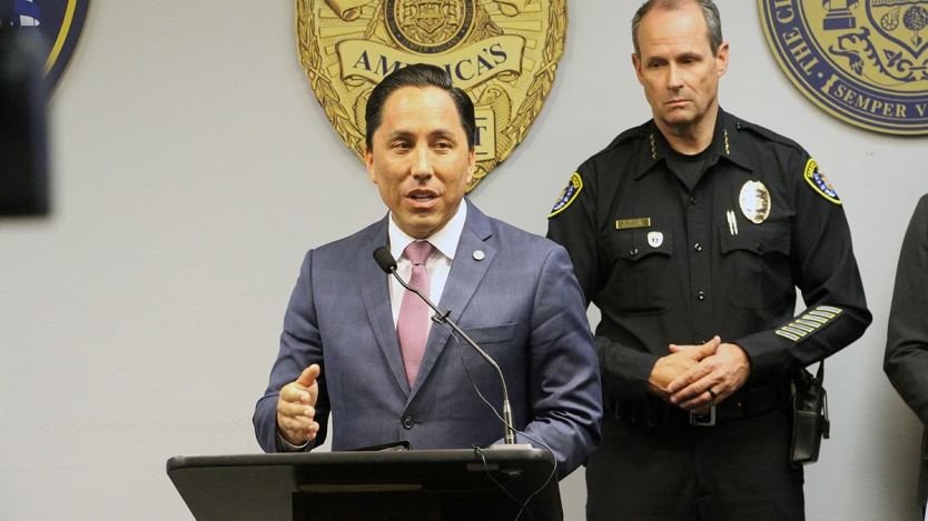 Mayor Todd Gloria and Police Chief David Nisleit